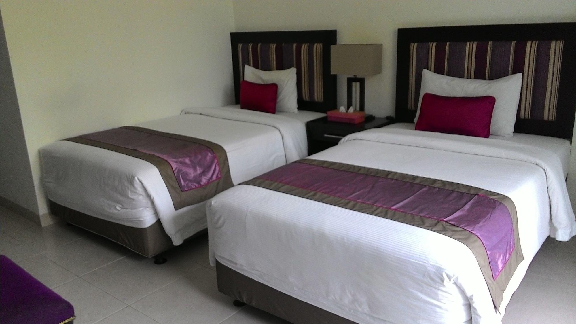 Puri Maharani Boutique Hotel Denpasar Exteriör bild