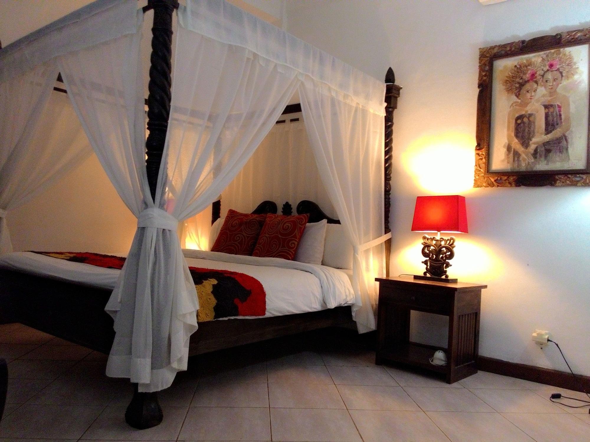 Puri Maharani Boutique Hotel Denpasar Exteriör bild