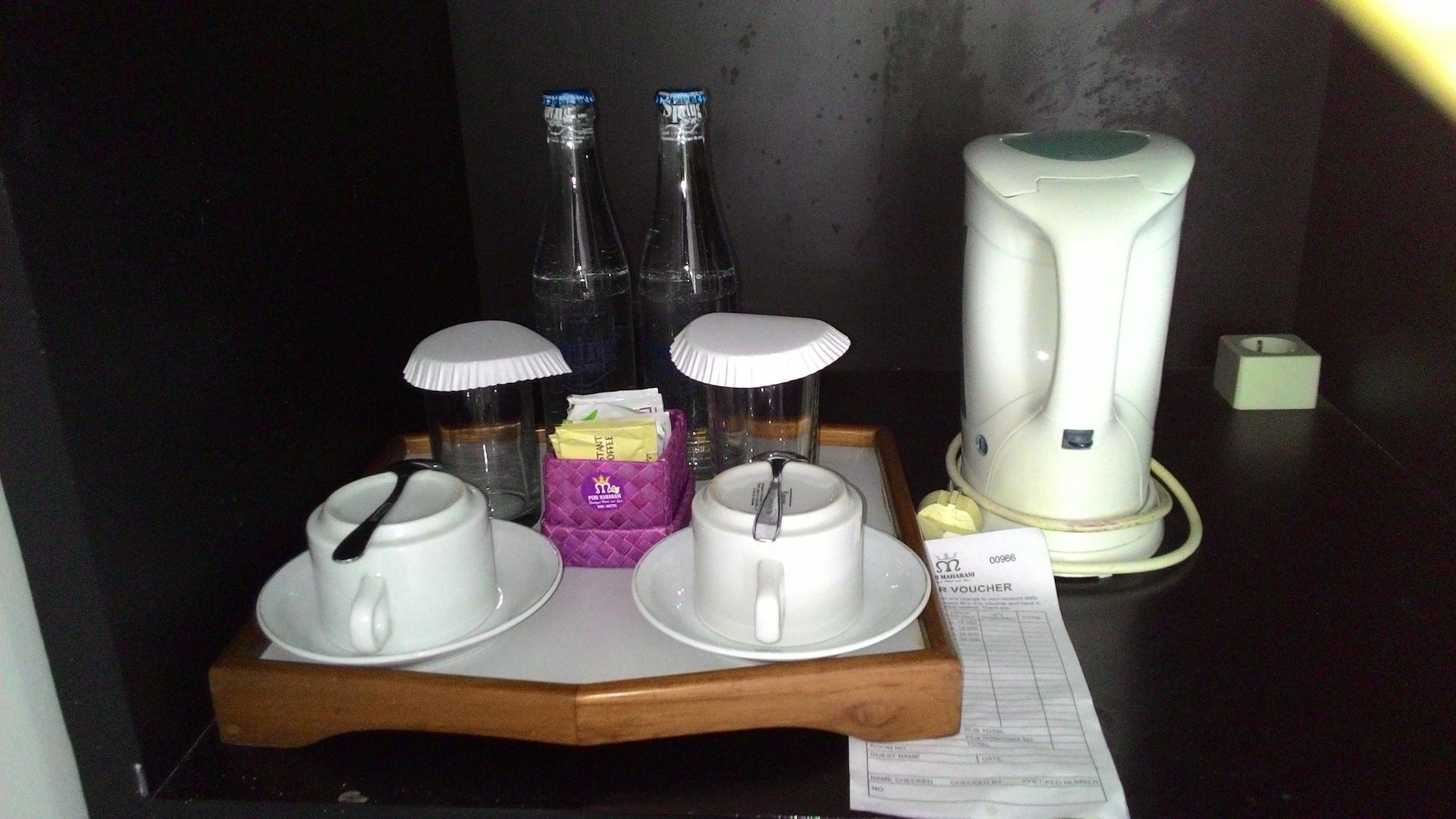 Puri Maharani Boutique Hotel Denpasar Exteriör bild
