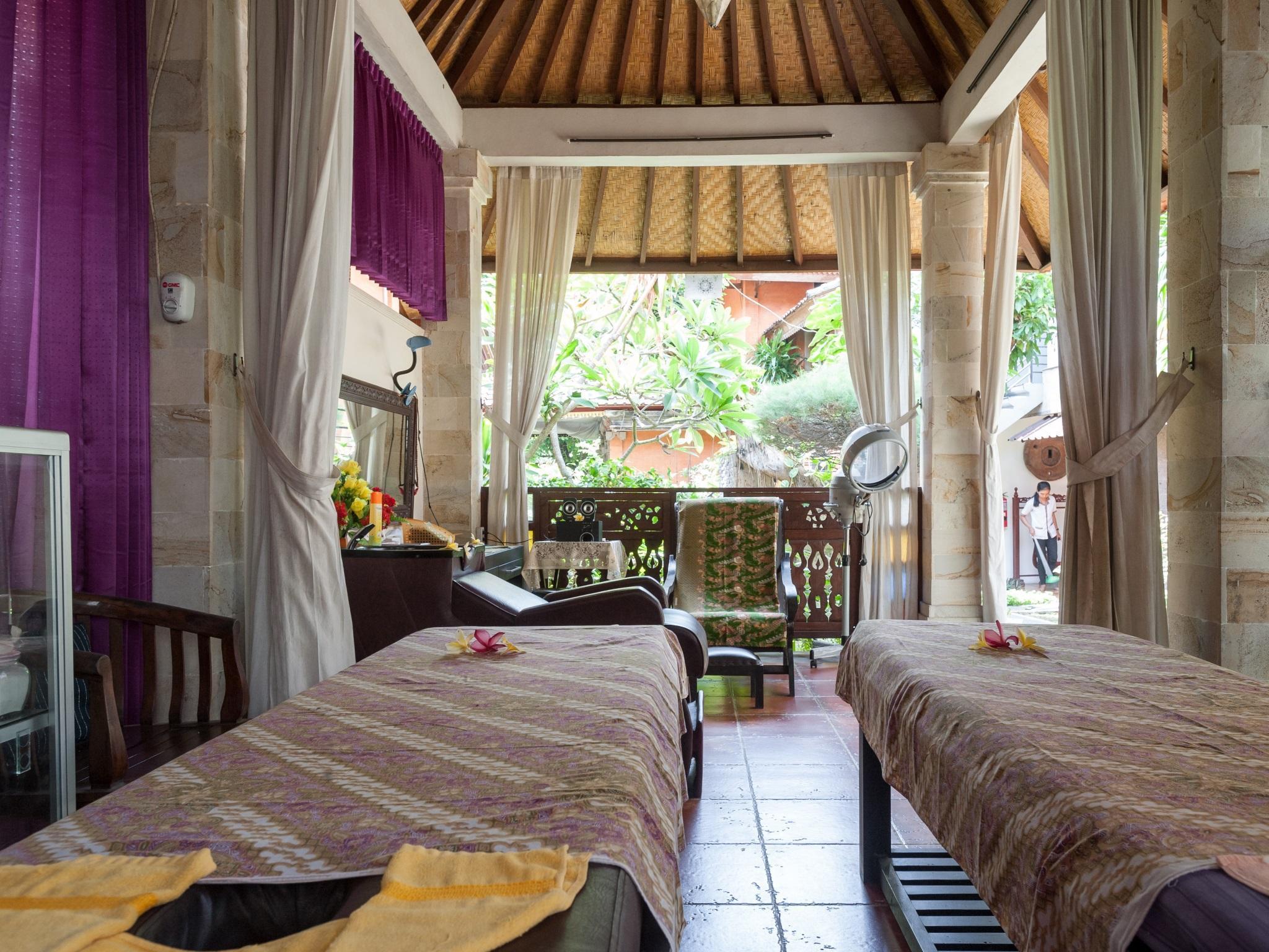 Puri Maharani Boutique Hotel Denpasar Exteriör bild