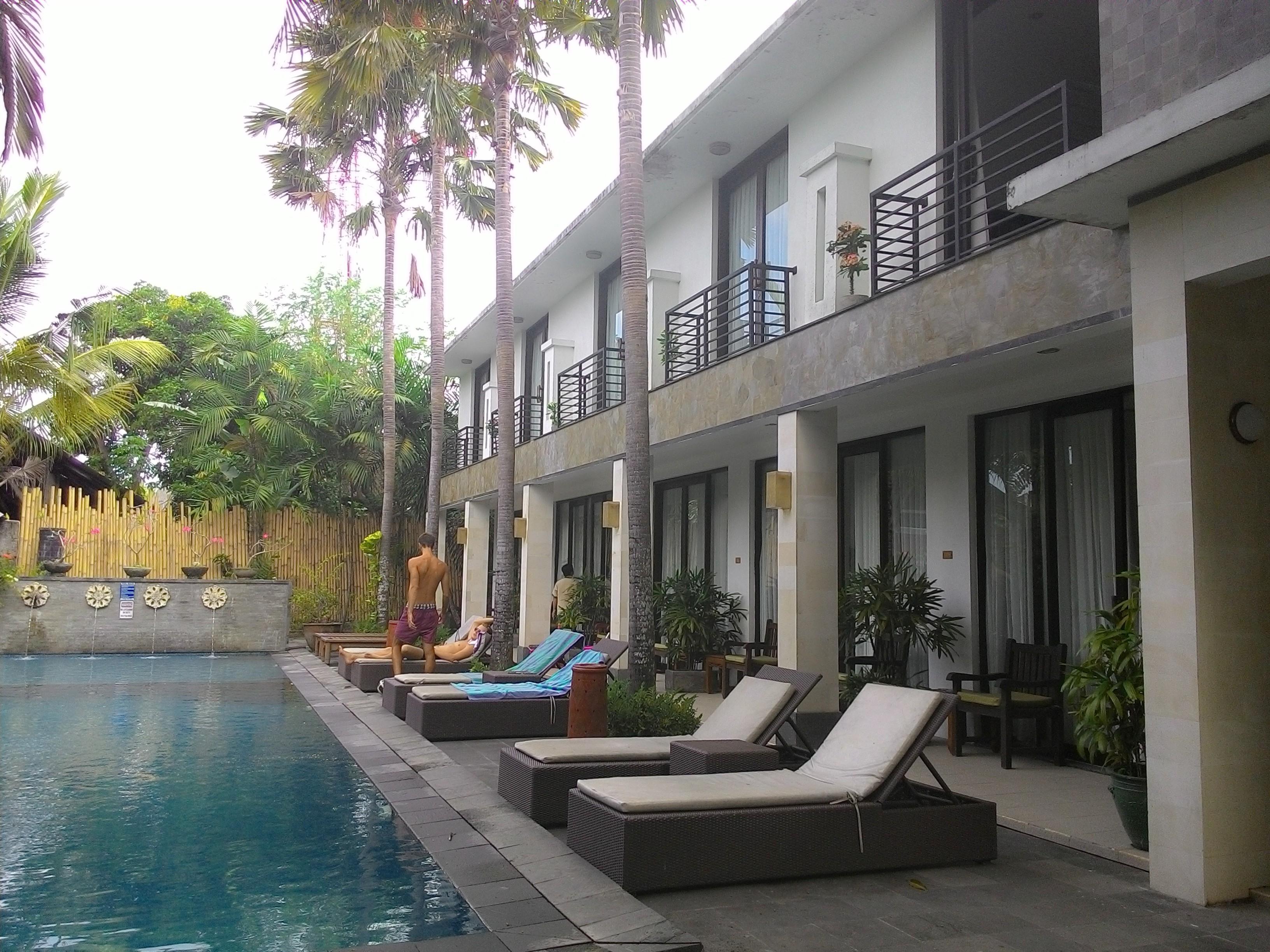 Puri Maharani Boutique Hotel Denpasar Exteriör bild