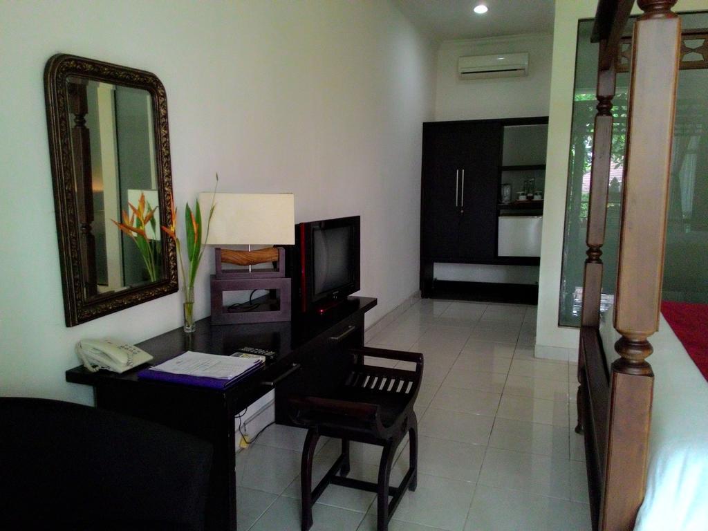 Puri Maharani Boutique Hotel Denpasar Exteriör bild