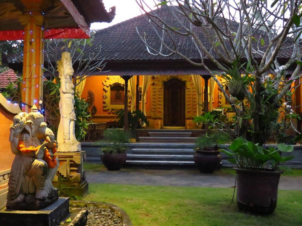 Puri Maharani Boutique Hotel Denpasar Exteriör bild