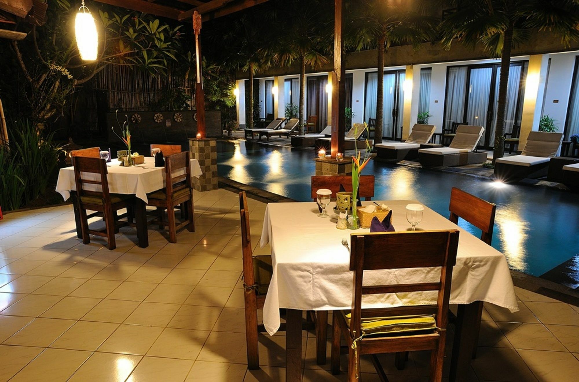 Puri Maharani Boutique Hotel Denpasar Exteriör bild
